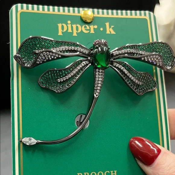 New Piper Green and Gun Metal Silver Dragonfly Brooch - Picture 6 of 7